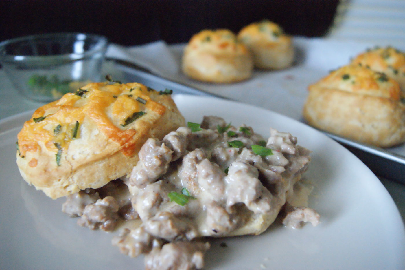 Easy biscuits and gravy 