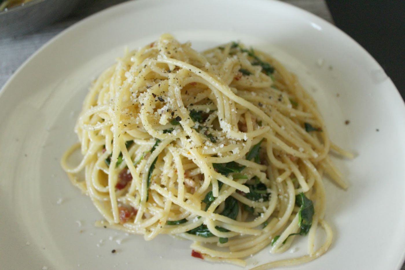 Lemony Arugula Spaghetti Cacio e Pepe