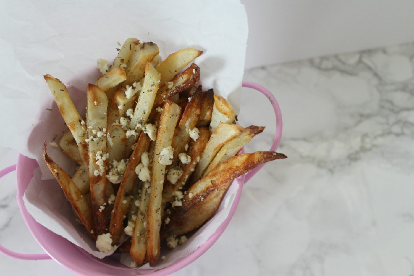 Greek fries are great with gyros or I like them to accompany my grilled cheese sandwiches. It sort of feels fancy.