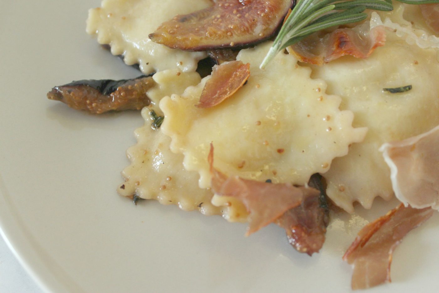 The best part of this dish is the crispy proscuitto that's crumbled on top. It adds a little texture and saltiness to the pasta.