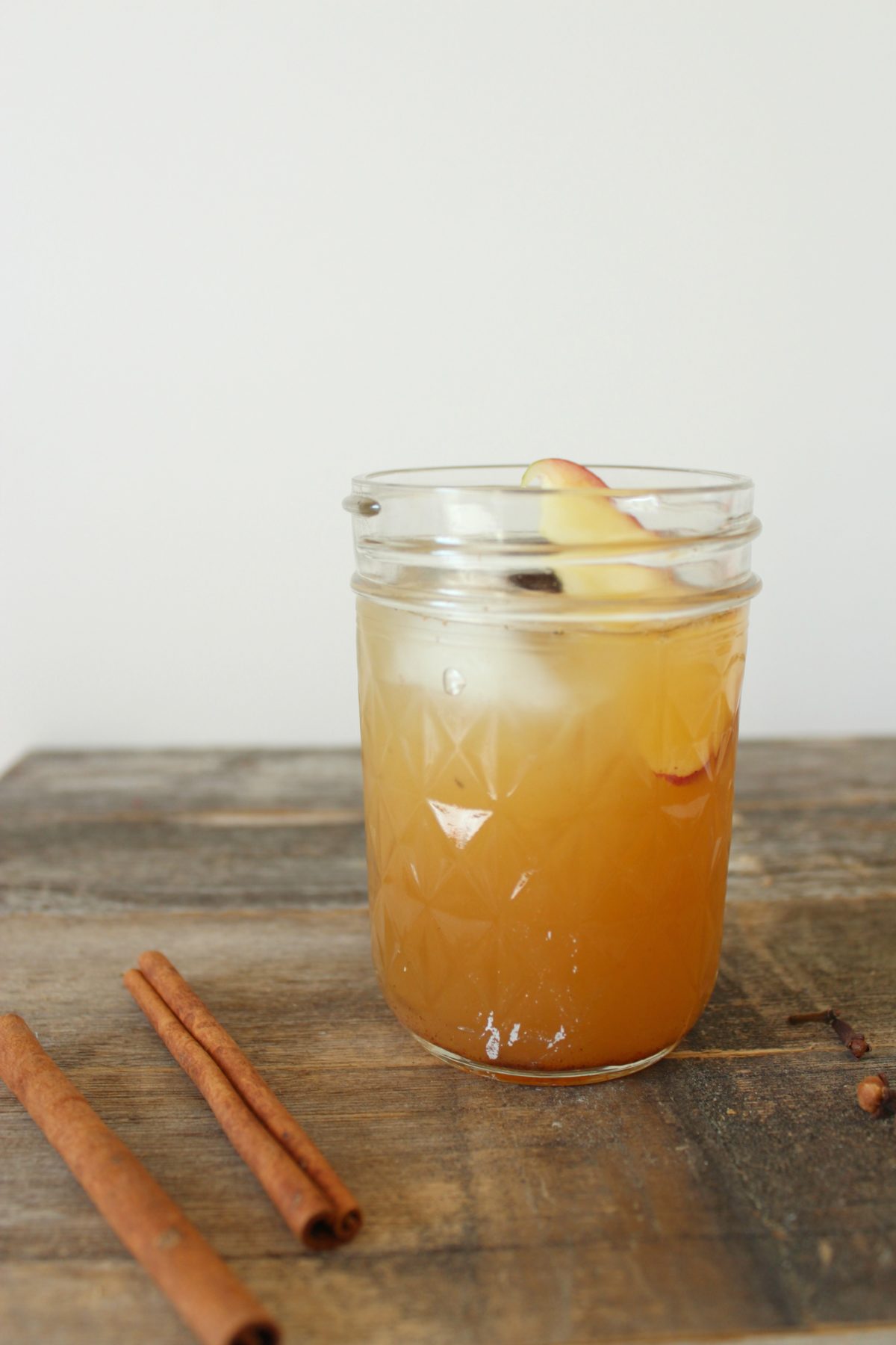 whiskey-cocktail-spiced