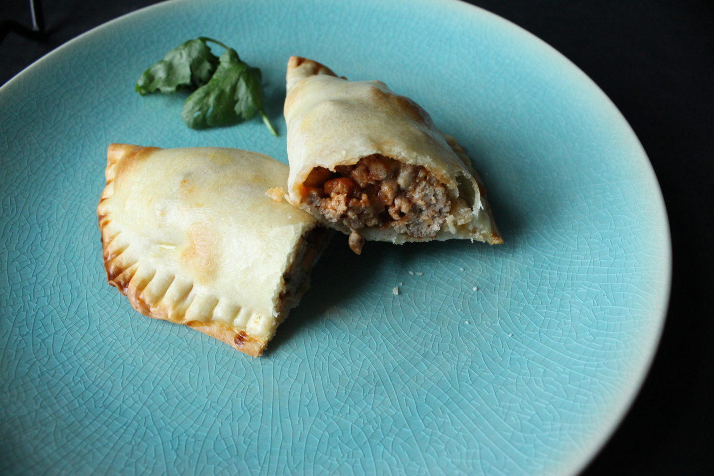 Empanadas are a delicious comfort food. Here's how to make easy empanadas without a 'real' recipe.